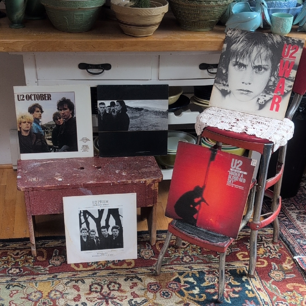 💥 SOLD💥❣️Reserved❣️*For Alicia"U2 Authentic Vintage Vinyl Record's"5"